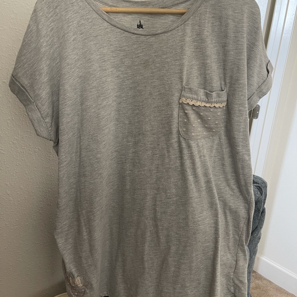Disney Parks Minnie Mouse Shirt